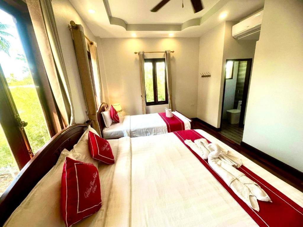 Villa Bouathong Hotels หลวงพระบาง ภายนอก รูปภาพ