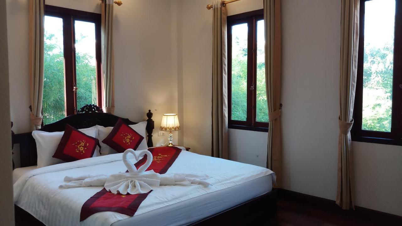 Villa Bouathong Hotels หลวงพระบาง ภายนอก รูปภาพ