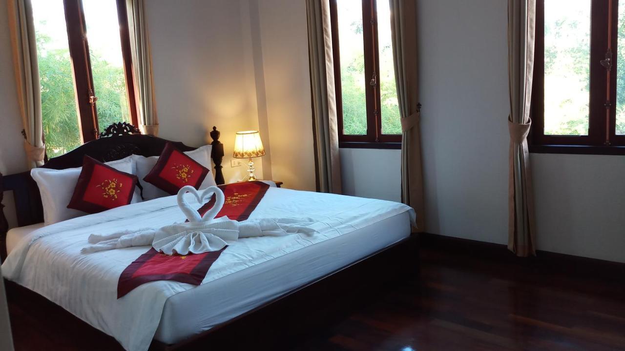 Villa Bouathong Hotels หลวงพระบาง ภายนอก รูปภาพ