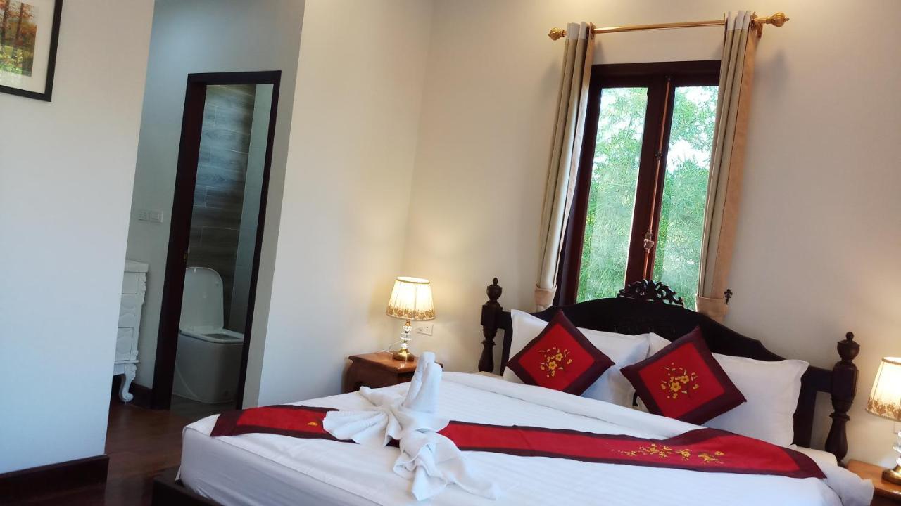 Villa Bouathong Hotels หลวงพระบาง ภายนอก รูปภาพ