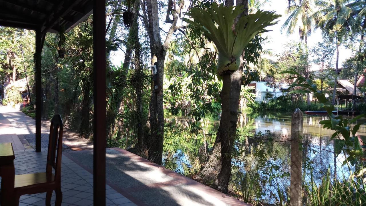 Villa Bouathong Hotels หลวงพระบาง ภายนอก รูปภาพ